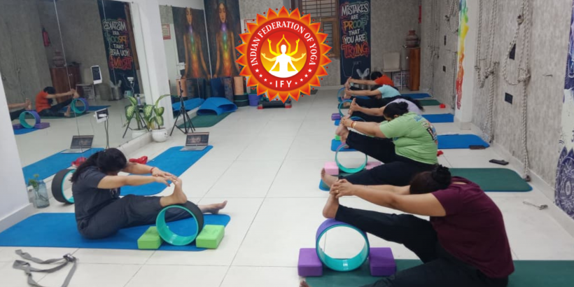 200-hours-yoga-teacher-training-in-loharu-haryana