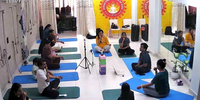 200-hours-yoga-teacher-training-in-lodhi-colony-delhi