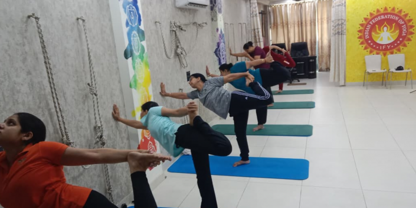 online-200-hours-yoga-teacher-training-Pundri Haryana